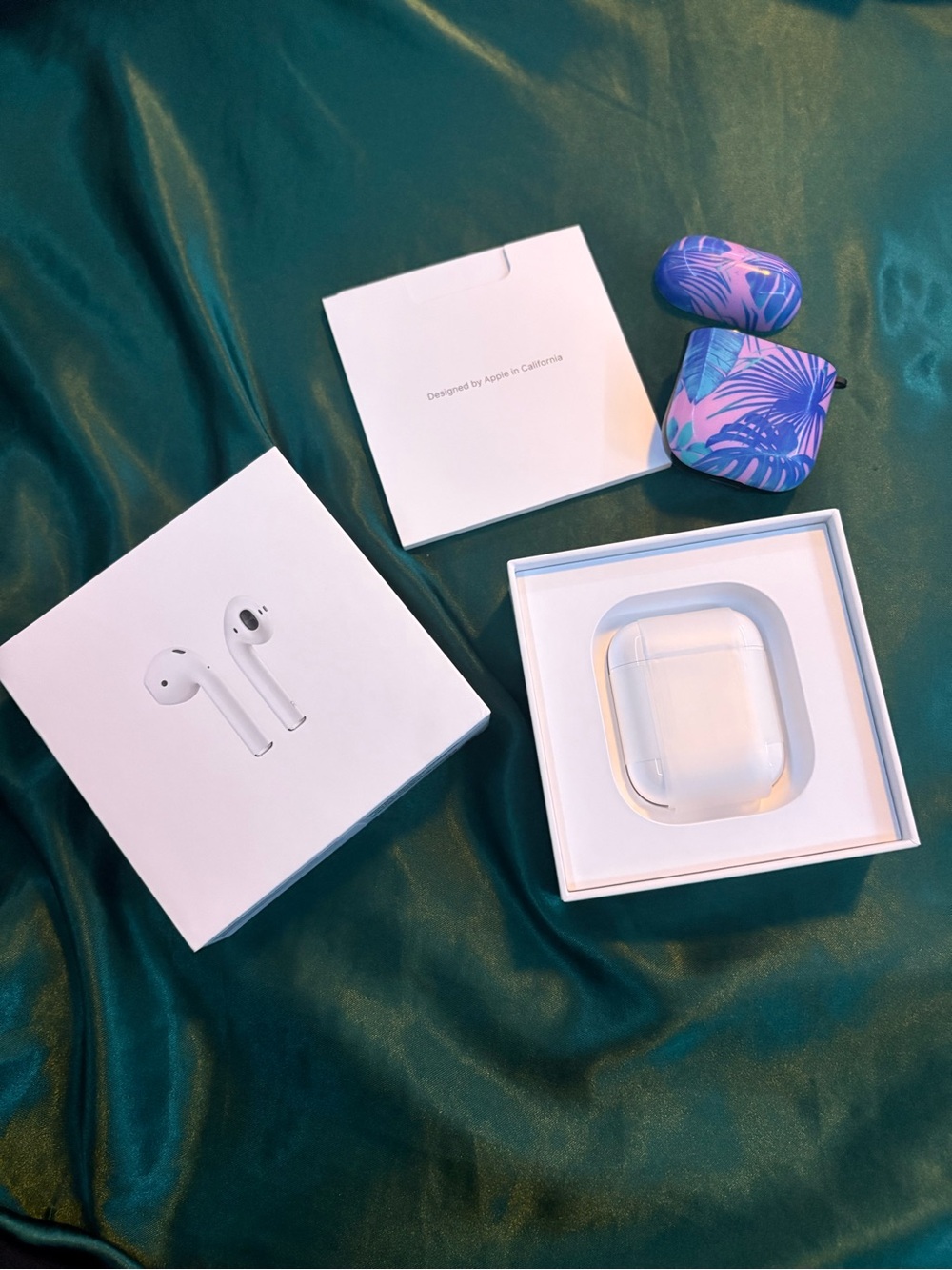 Apple AirPods Gen 2